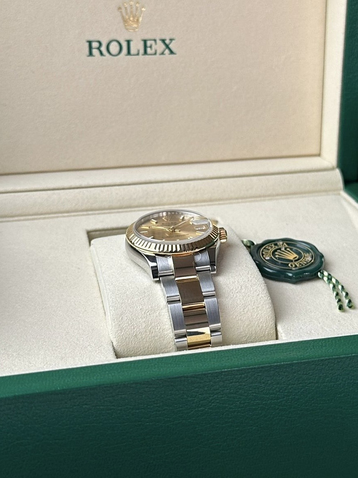 Datejust 31mm Steel & Yellow Gold Champagne Dial Oyster Bracelet