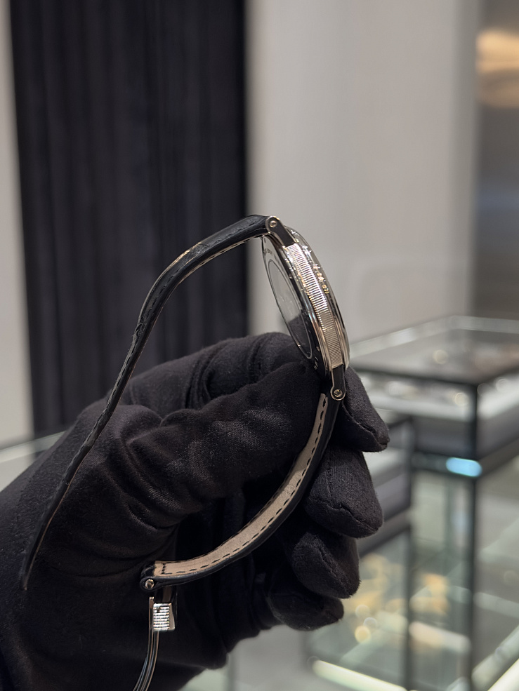 Classique Retrograde Seconds White Gold 39mm