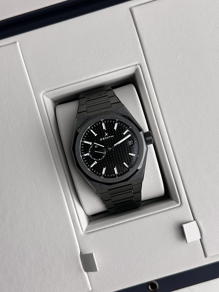 DEFY Skyline Black Ceramic