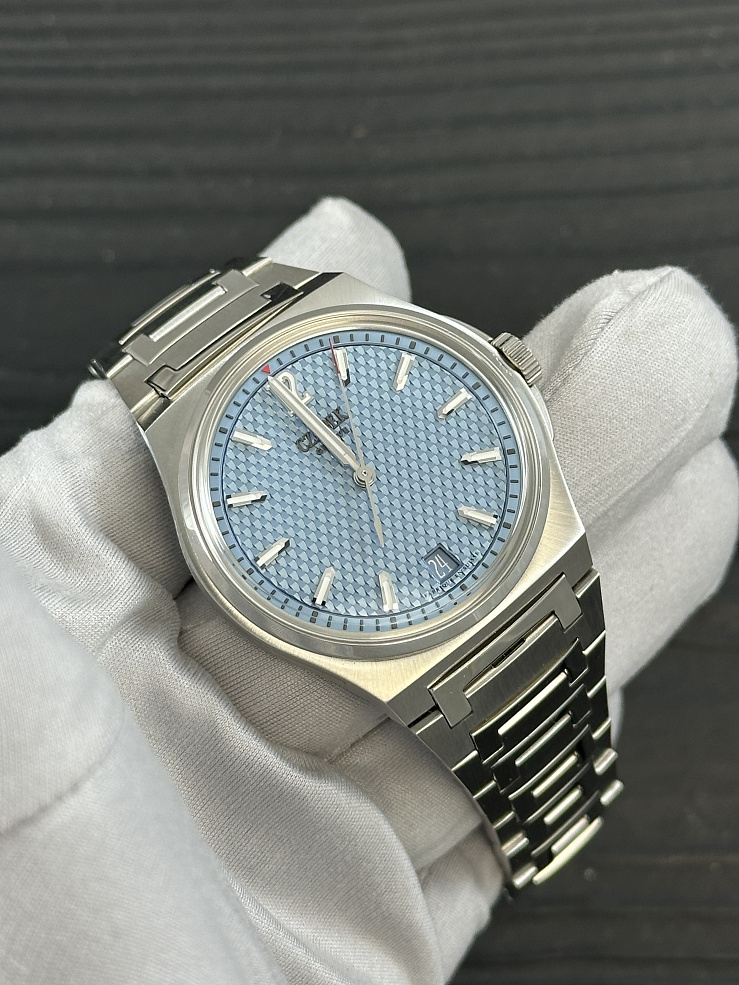 ANTARCTIQUE PASSAGE DE DRAKE GLACIER BLUE 40.5 mm