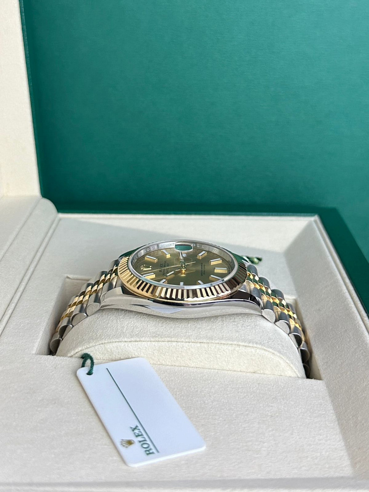 Datejust 41mm Steel & Yellow Gold Champagne dial Jubilee