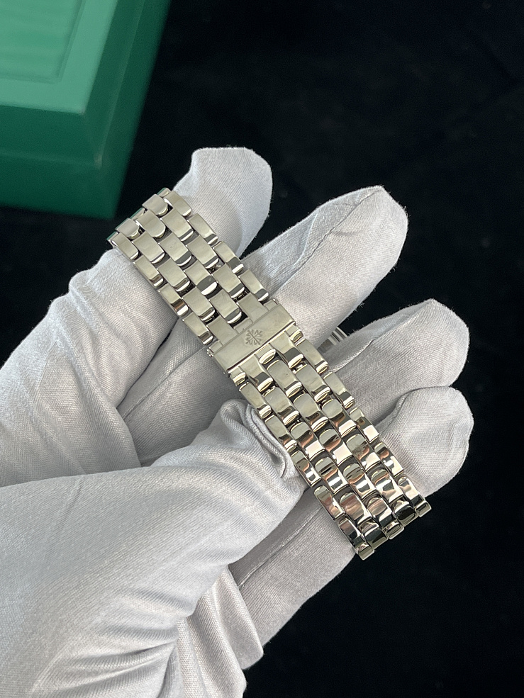 Complications White Gold Annual Calendar