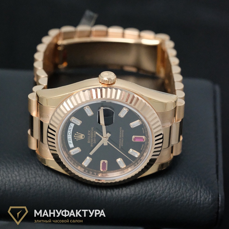 Day Date 41mm Black Diamond Ruby Dial