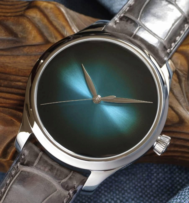 H. Moser & Cie Endeavour Centre Seconds