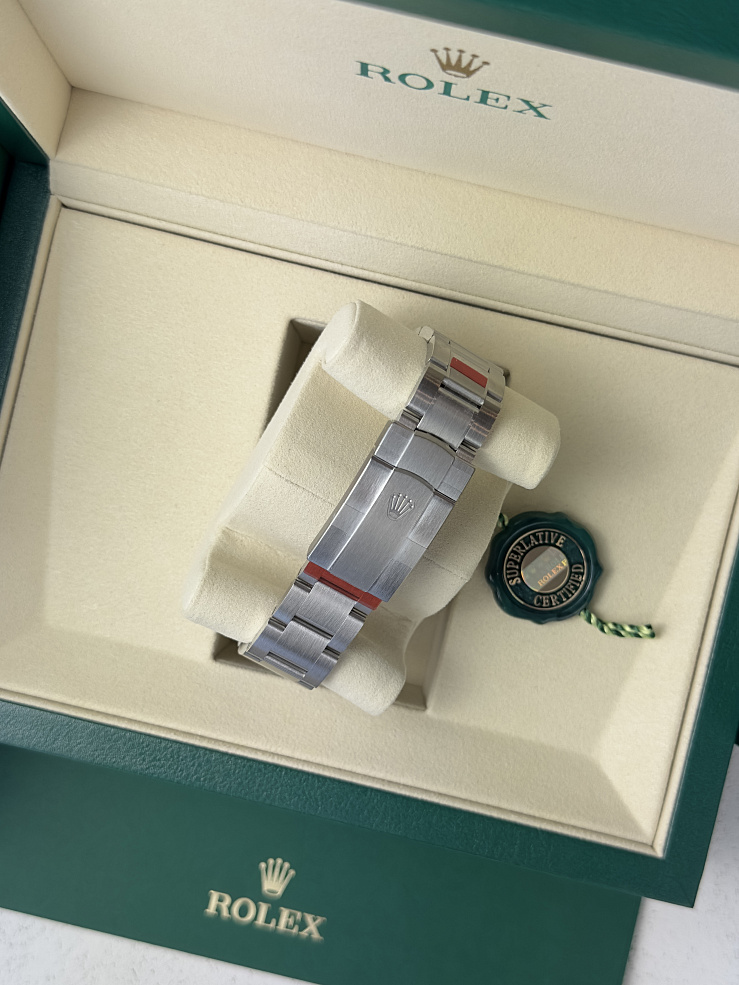 Oyster Perpetual New 41 mm blue Dial