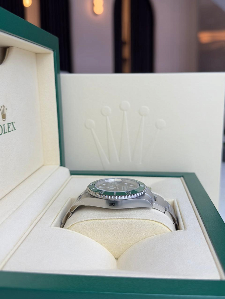Submariner Date 40 mm Green Hulk