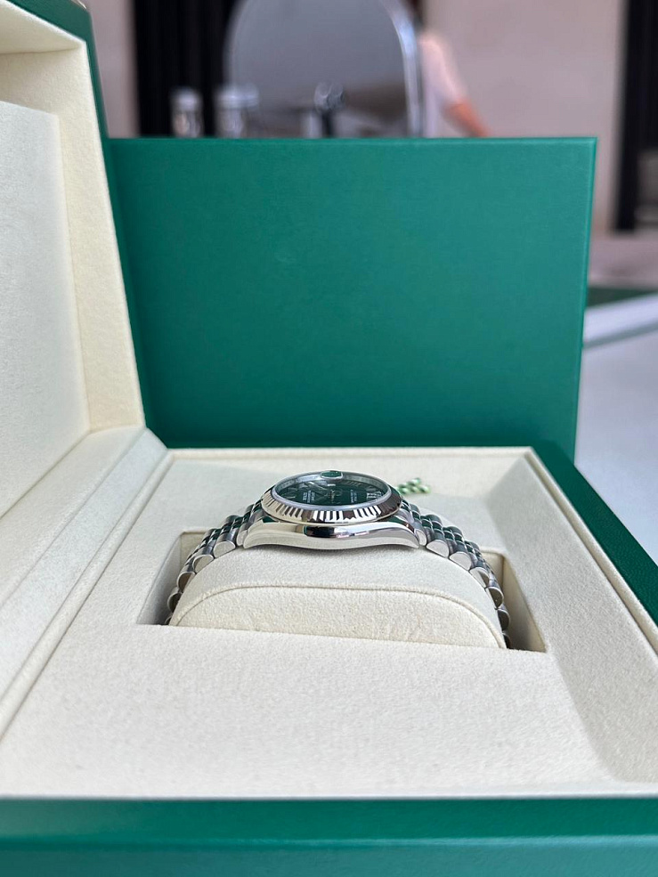 Datejust 31mm Steel & White gold Purple VI Diamond Dial Jubilee Bracelet