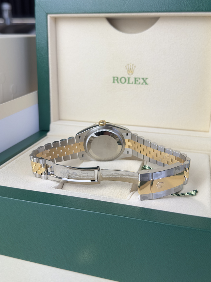 Datejust 36mm Steel & Yellow Gold Champagne Diamond Dial Jubilee bracelet