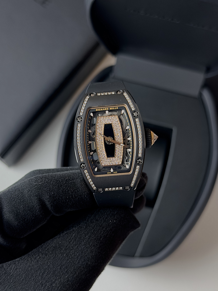 Black Ceramic & Rose Gold with Diamonds