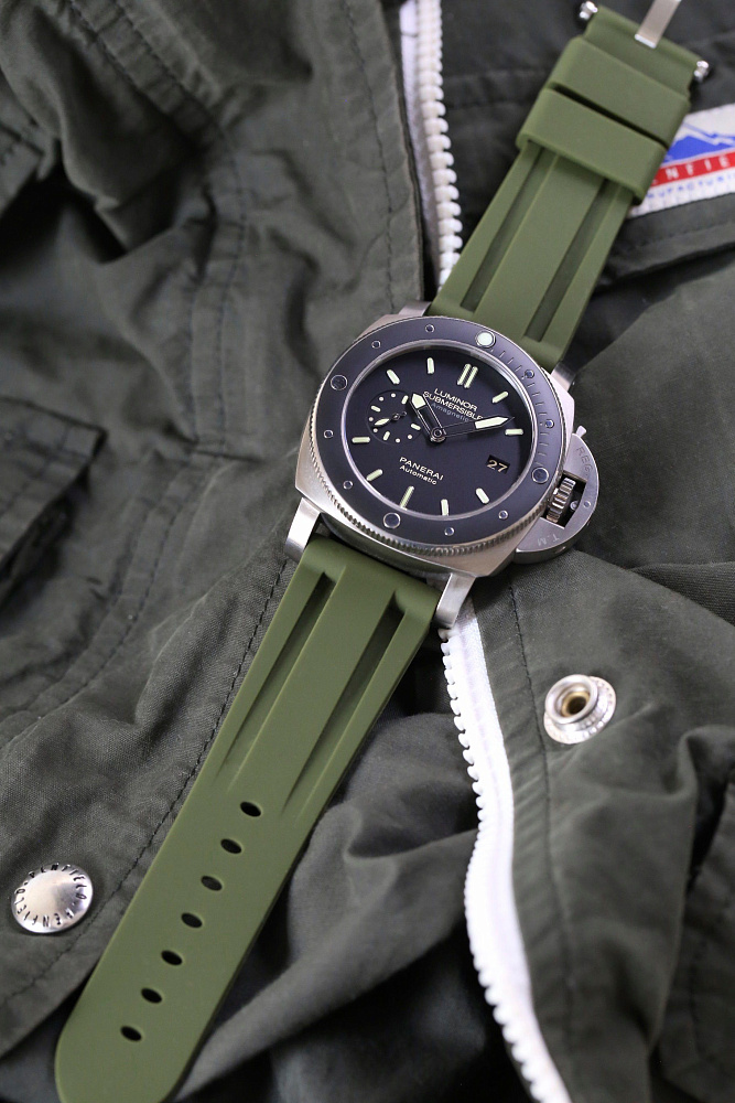 Panerai in stock in Dubai in Luxury watch boutique "WATCH LAB"