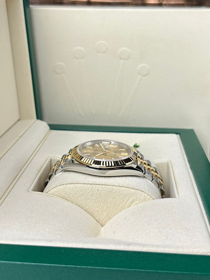 Datejust 41mm Steel & Yellow Gold Champagne dial Jubilee