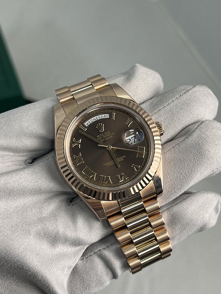 Day-Date II President Everose Gold Chocolate Dial