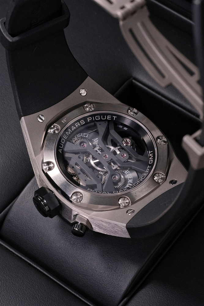 Royal Oak Concept Gmt Tourbillon 44 Mm