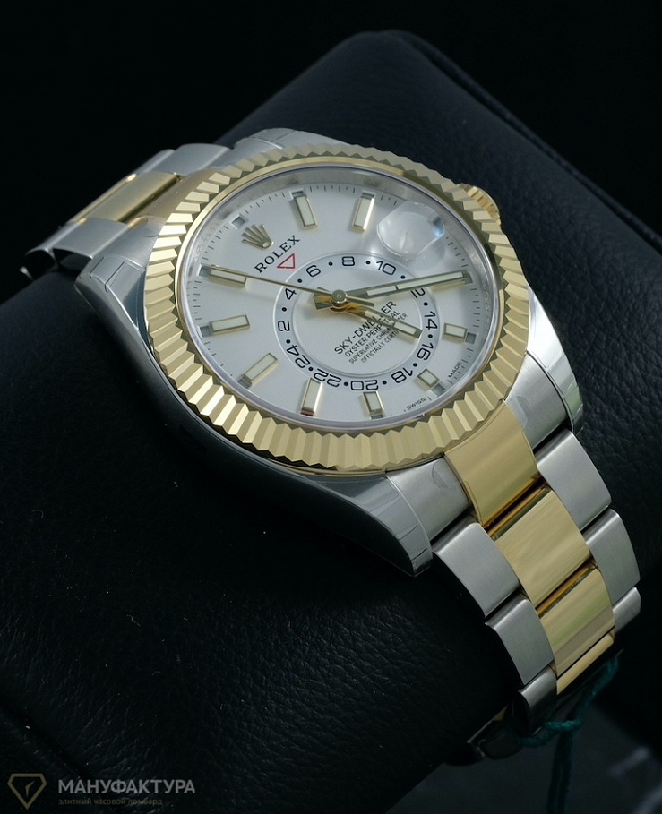 Sky-Dweller Bi-Color 2017 в пленках