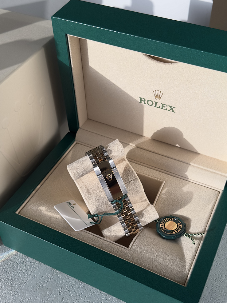 Datejust 41mm Steel & Yellow Gold Champagne dial Jubilee