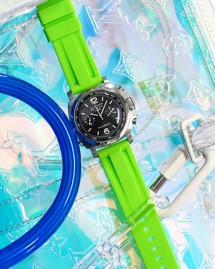 Panerai in stock in Dubai in Luxury watch boutique "WATCH LAB"