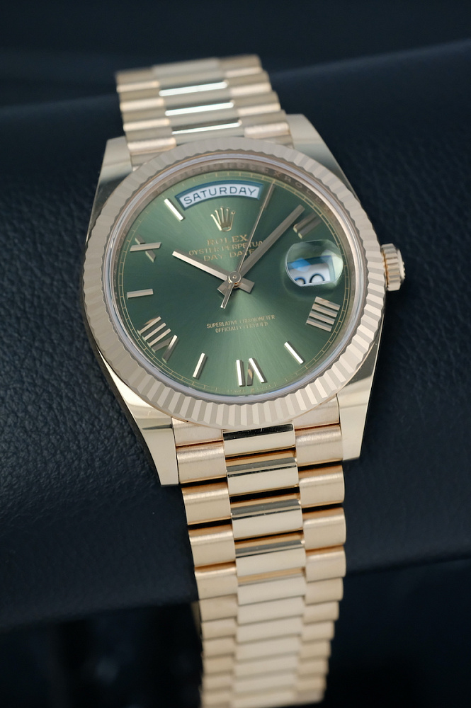 Day-Date 40 mm Rose Gold Olive Dial