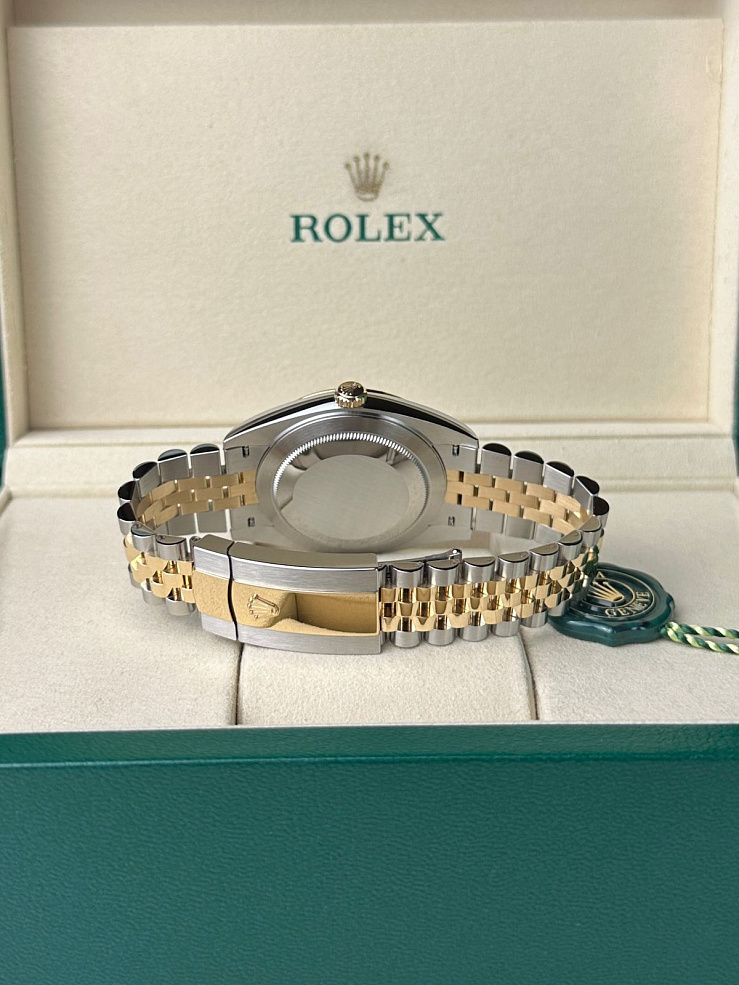 Datejust 41mm Steel & Yellow Gold Black dial Jubilee bracelet