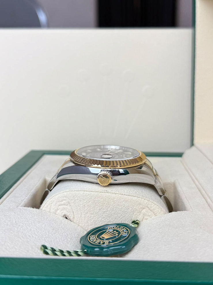 Sky-Dweller 42mm Steel and Yellow Black Dial