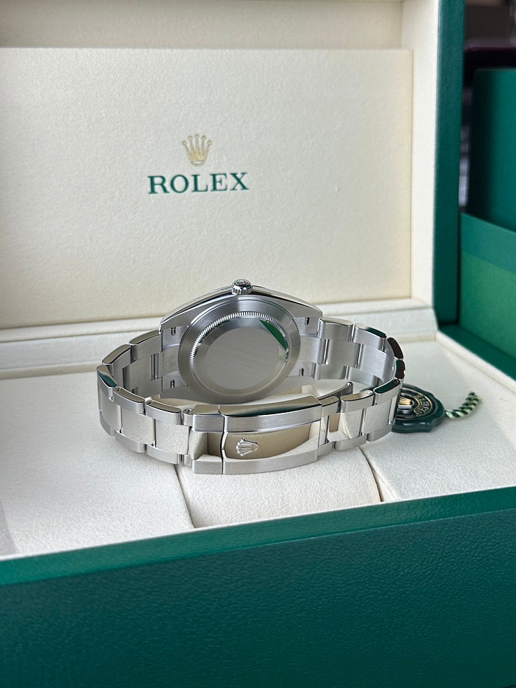 Datejust 41mm Steel & White Gold Mint Green Dial Oyster bracelet