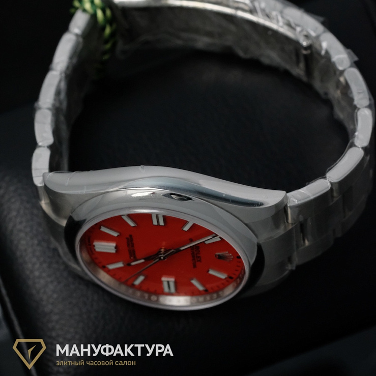 Oyster Perpetual 41 mm Coral Red Dial