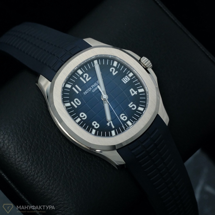 Aquanaut White Gold