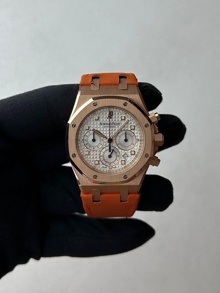 Chronograph 39 Mm Rose Gold