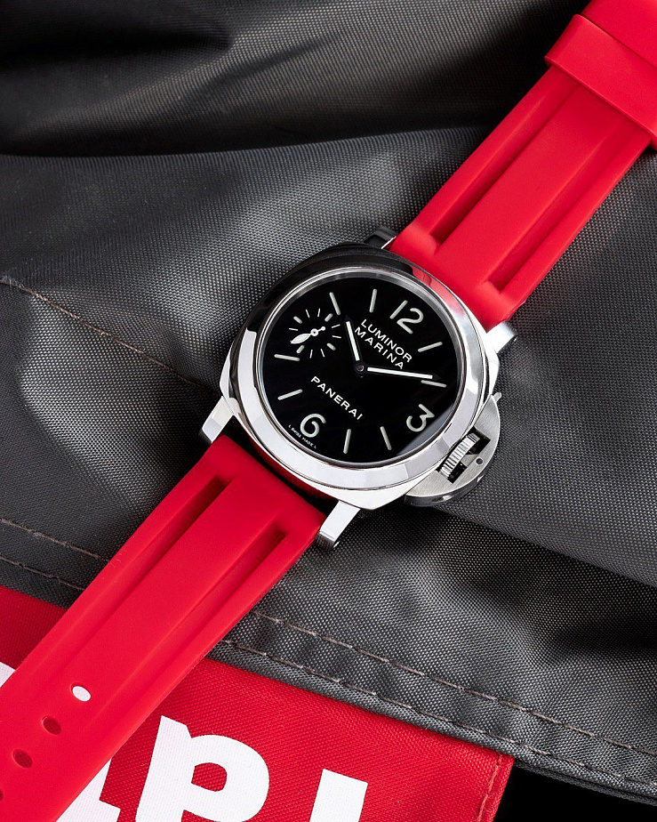 Panerai in stock in Dubai in Luxury watch boutique "WATCH LAB"