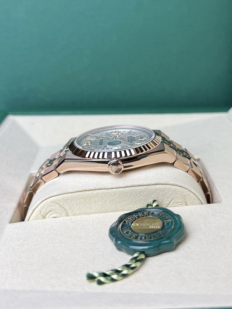 Land-Dweller 40mm Everose gold