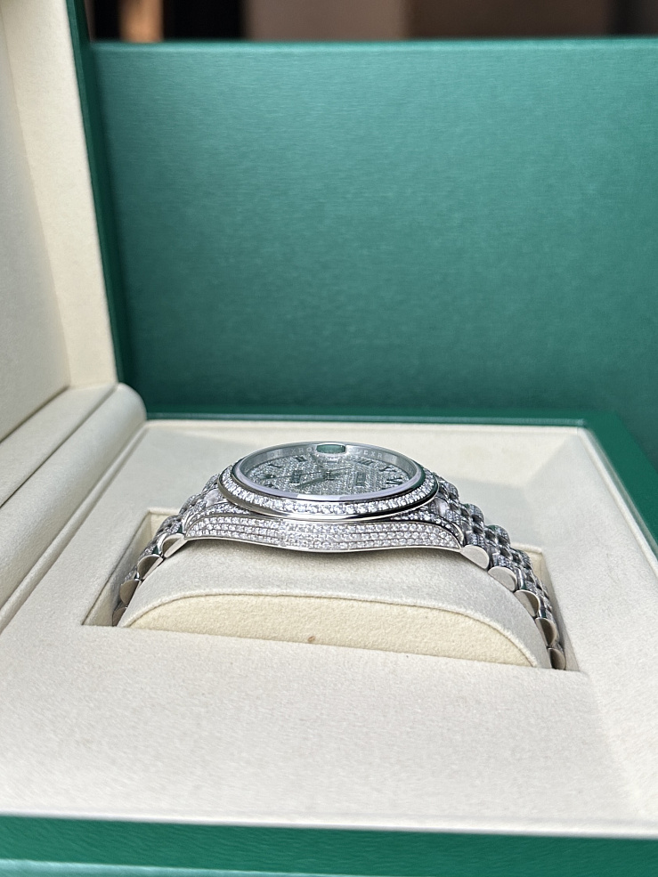 Datejust 41mm Full Pave Custom Diamonds Jubilee Bracelet