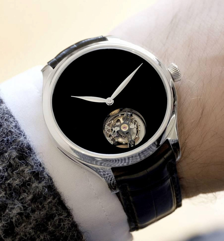 H. Moser & Cie Endeavour Tourbillon