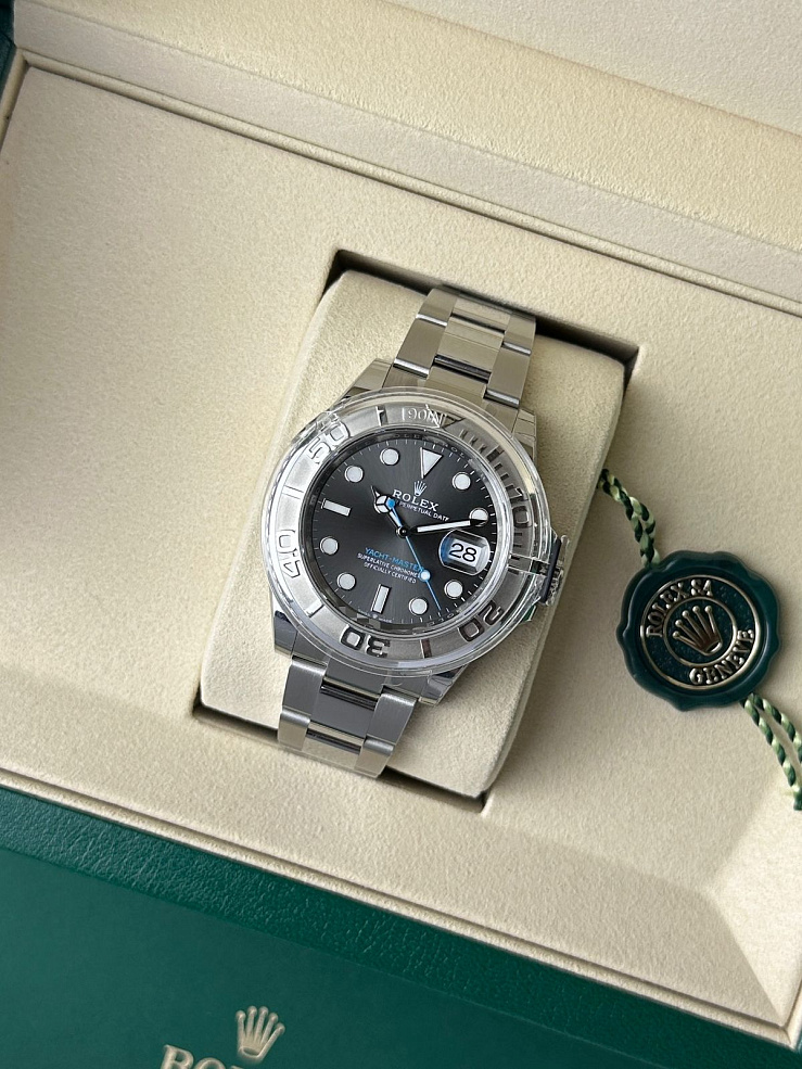 Yacht-Master 40 mm Rhodium dial