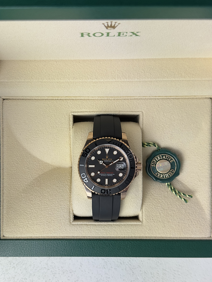 Oyster Perpetual Yacht-Master 40 Everose Gold