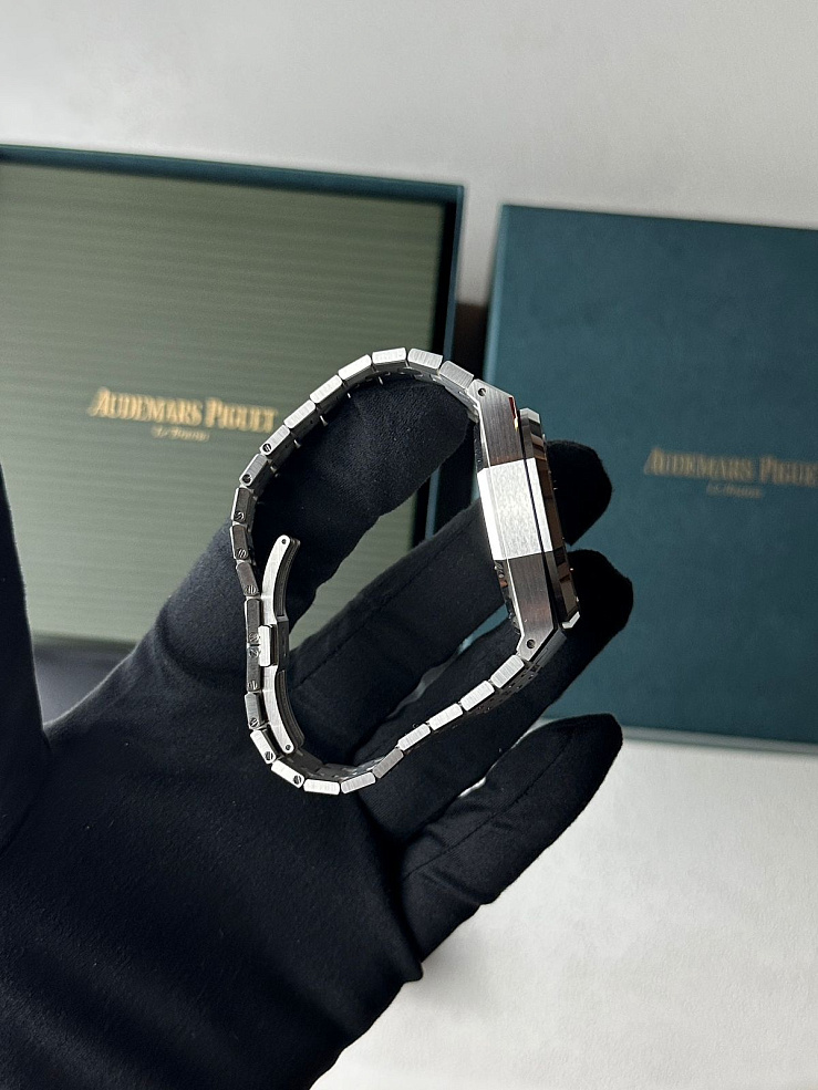 Royal Oak Chronograph 41mm Blue Dial