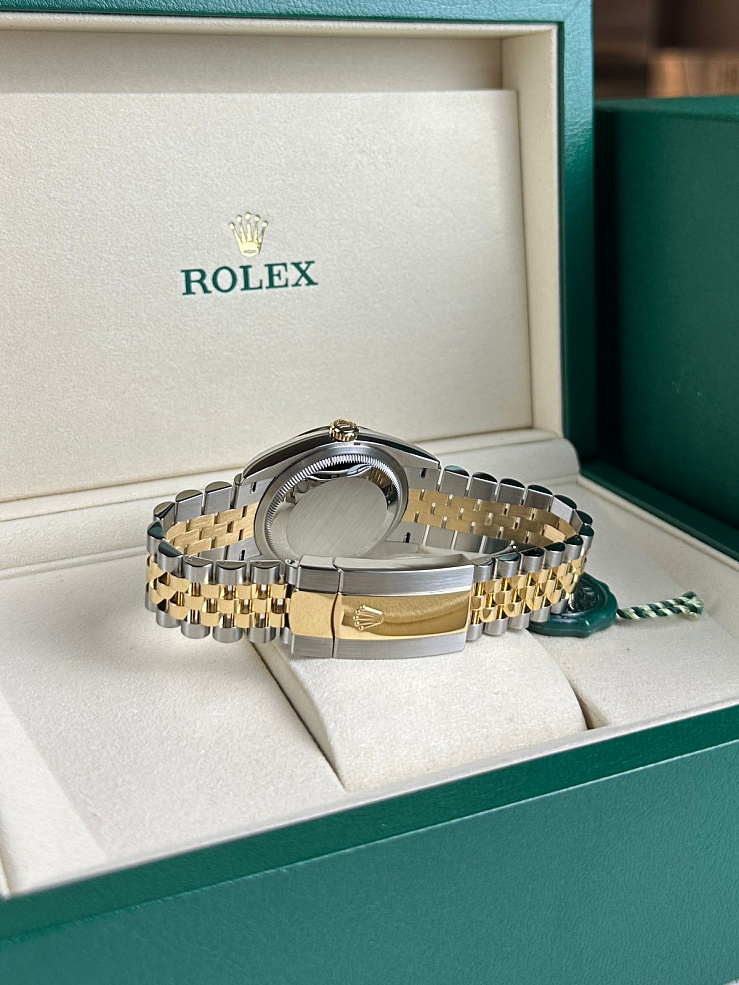 Datejust 36mm Steel & Yellow Gold Olive Green VI Diamond Dial Jubilee