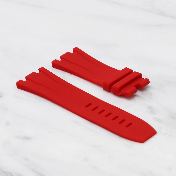 Audemars Piguet in stock in Dubai in Luxury watch boutique "WATCH LAB"