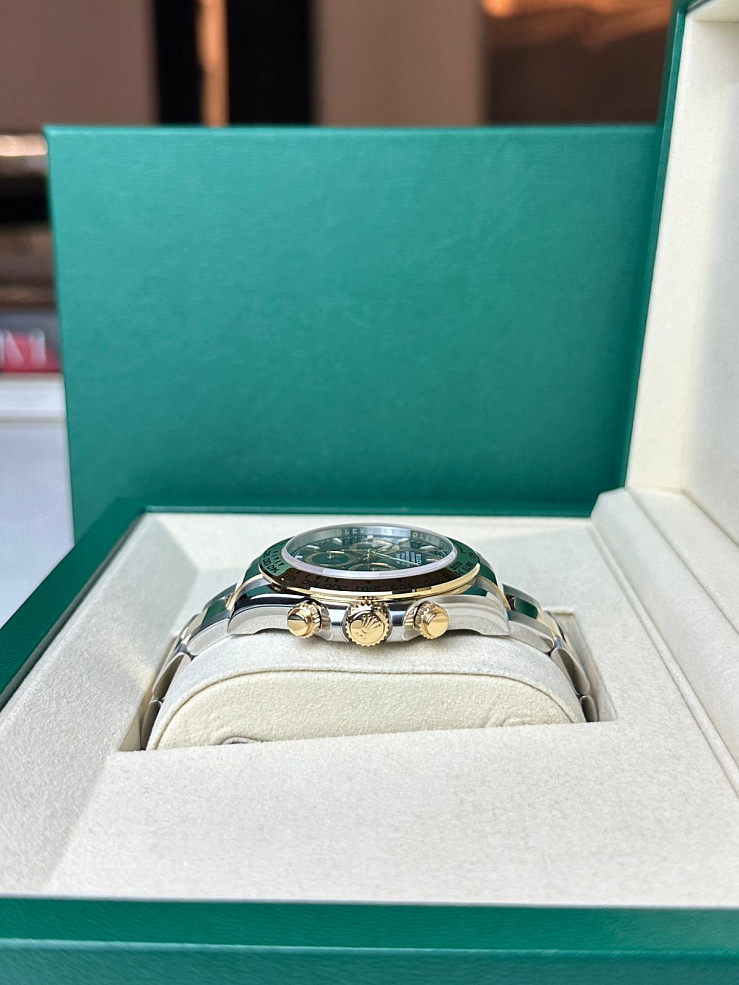 COSMOGRAPH DAYTONA Steel & Yellow gold Black Dial 