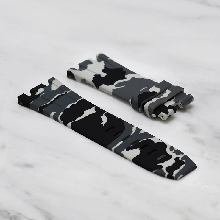 Audemars Piguet in stock in Dubai in Luxury watch boutique "WATCH LAB"