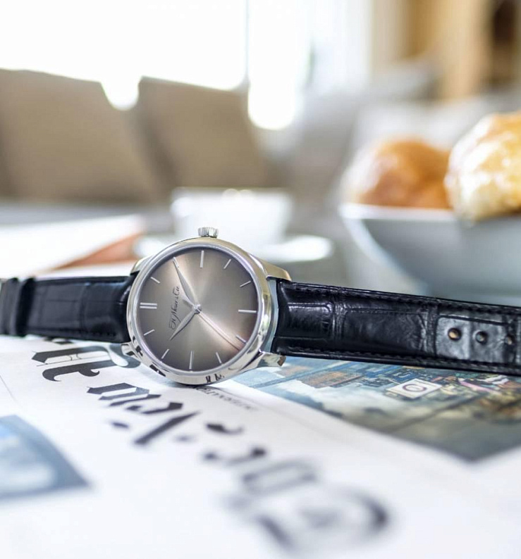 H. Moser & Cie Endeavour Centre Seconds