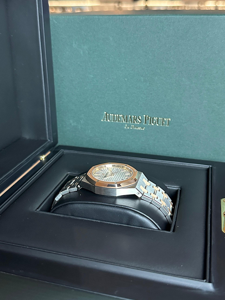 Royal Oak Steel & Rose Gold 34mm Automatic