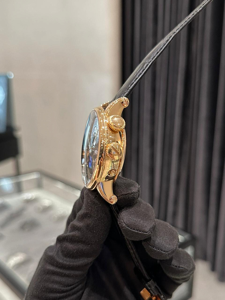 GRAND TOURBILLON PERPETUEL Rose Gold Limited Edition of 10 Pieces