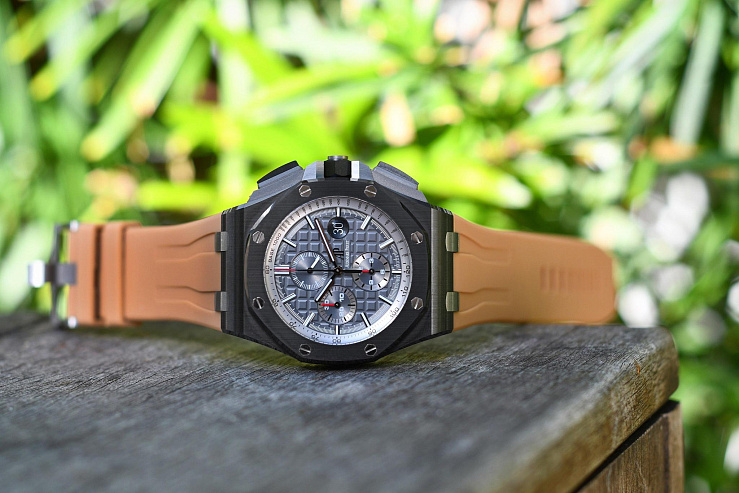 Audemars Piguet in stock in Dubai in Luxury watch boutique "WATCH LAB"