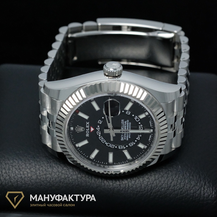 Sky-Dweller Steel Black Dial