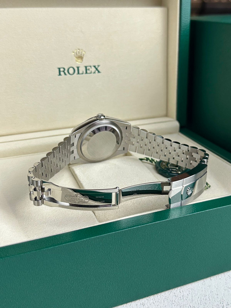 Datejust 36mm Steel & White Gold Wimbledon Dial Jubilee Bracelet