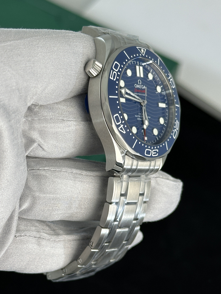 Seamaster DIVER 300M CO‑AXIAL MASTER CHRONOMETER 42 MM