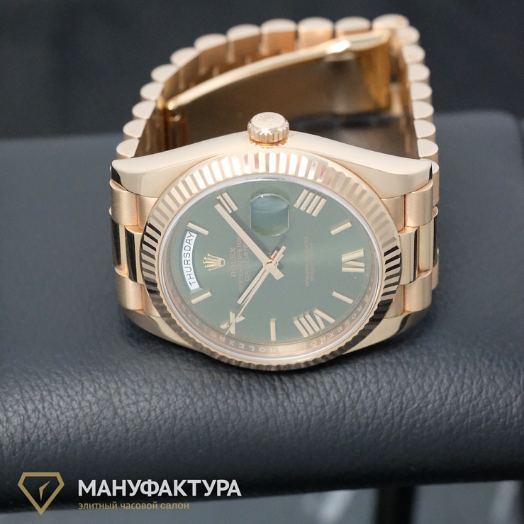 Day-Date 40 mm Rose Gold Olive Dial