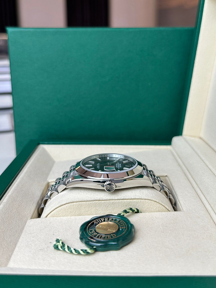 Datejust 41mm Steel Rhodium Grey Dial Jubilee Bracelet