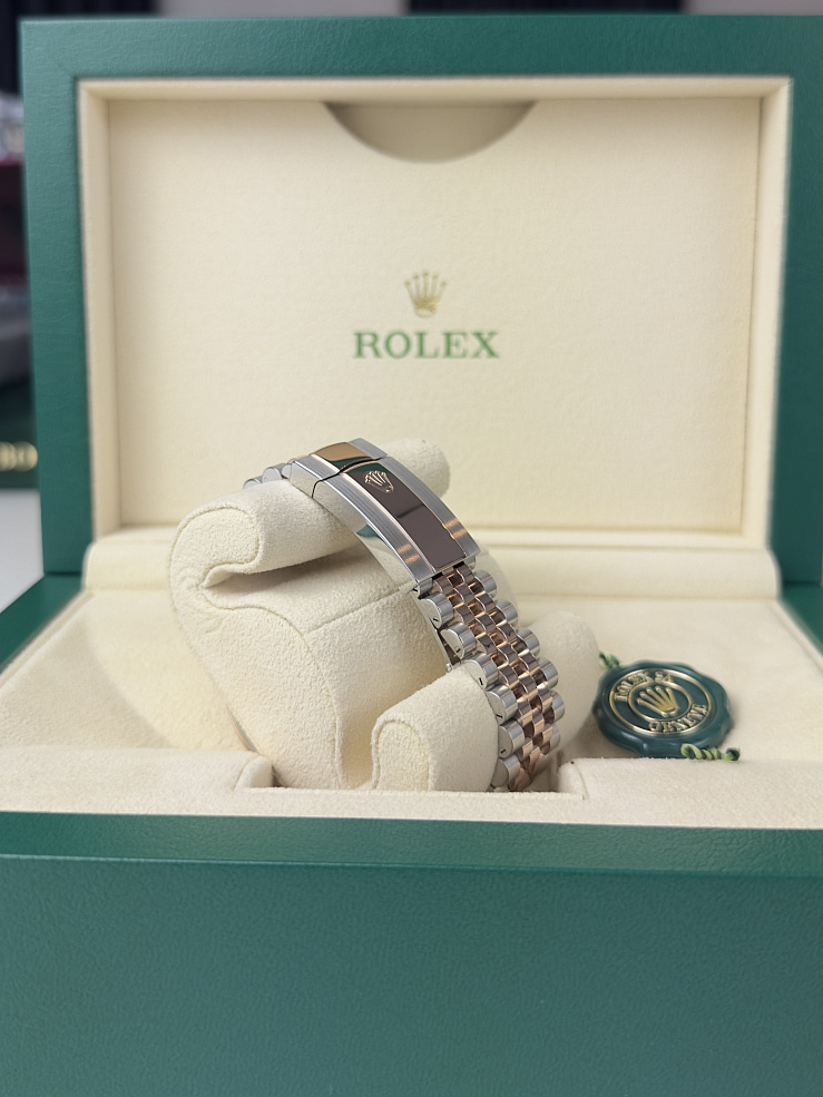 Datejust 41mm Steel & Rose Gold Chocolate Dial Diamonds Jubilee bracelet