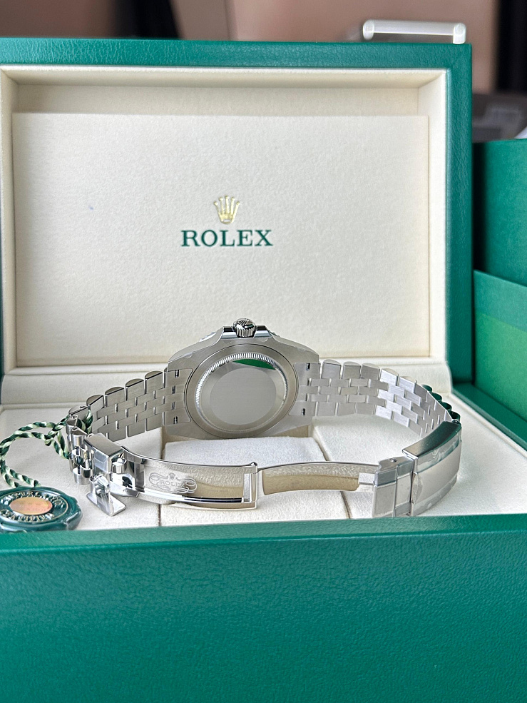 GMT-MASTER II "Pepsi" Jubilee bracelet