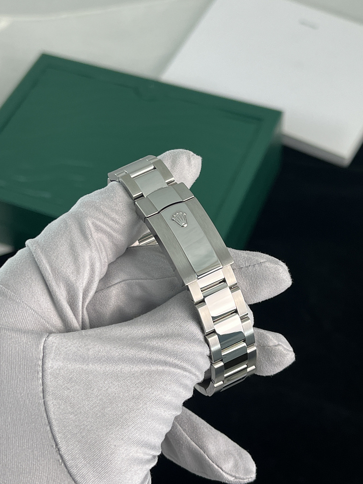 Milgaus Blue Dial